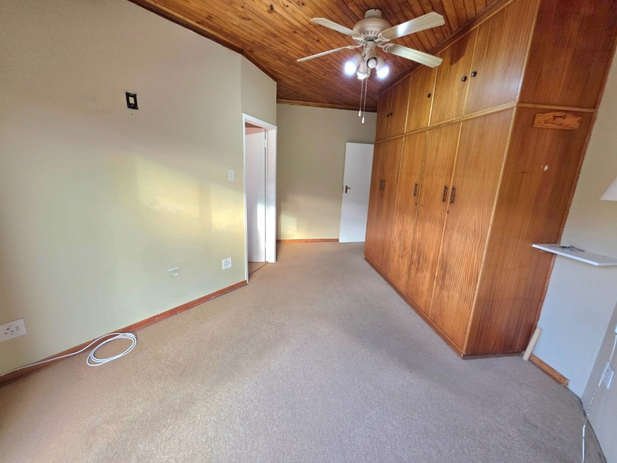 5 Bedroom Property for Sale in Panorama Free State